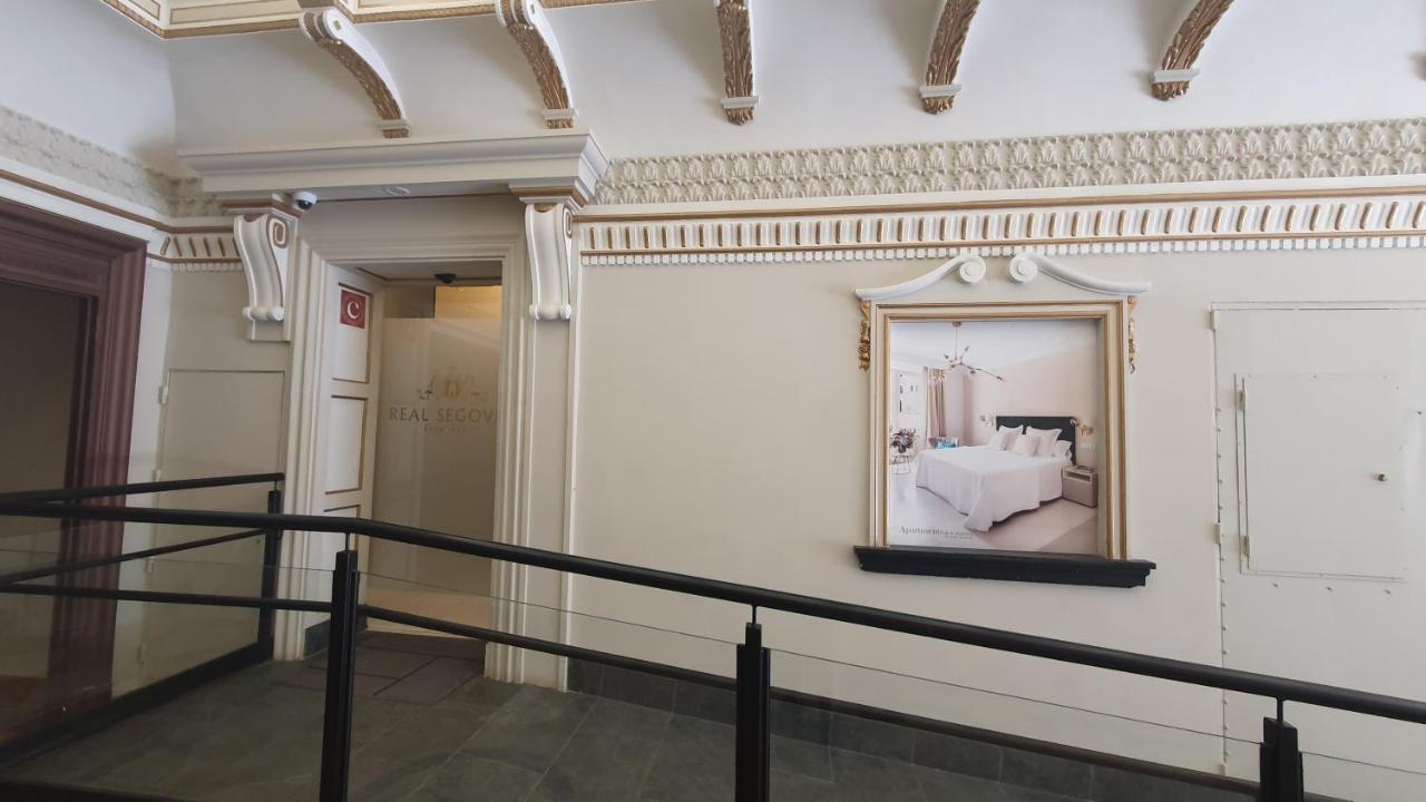 Real Segovia Apartments By Recordis Hotels Exteriör bild