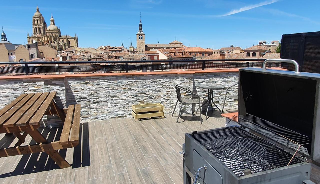 Real Segovia Apartments By Recordis Hotels Exteriör bild