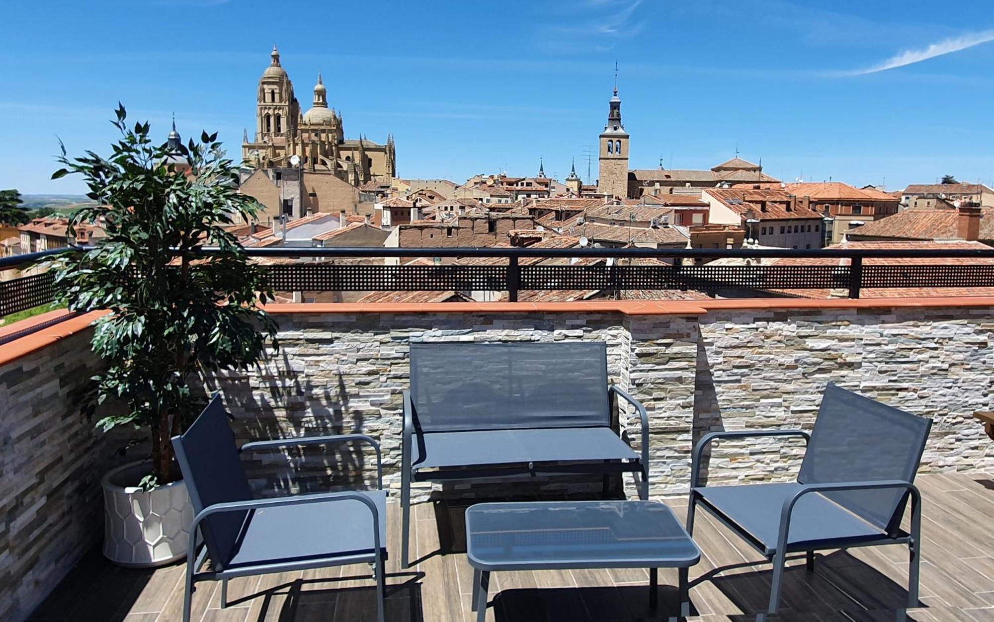 Real Segovia Apartments By Recordis Hotels Exteriör bild
