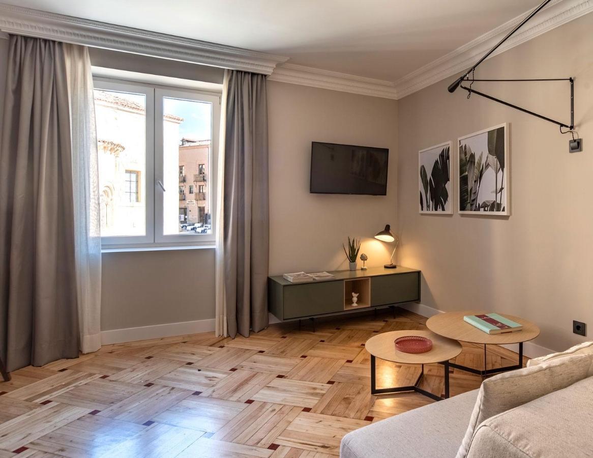 Real Segovia Apartments By Recordis Hotels Exteriör bild